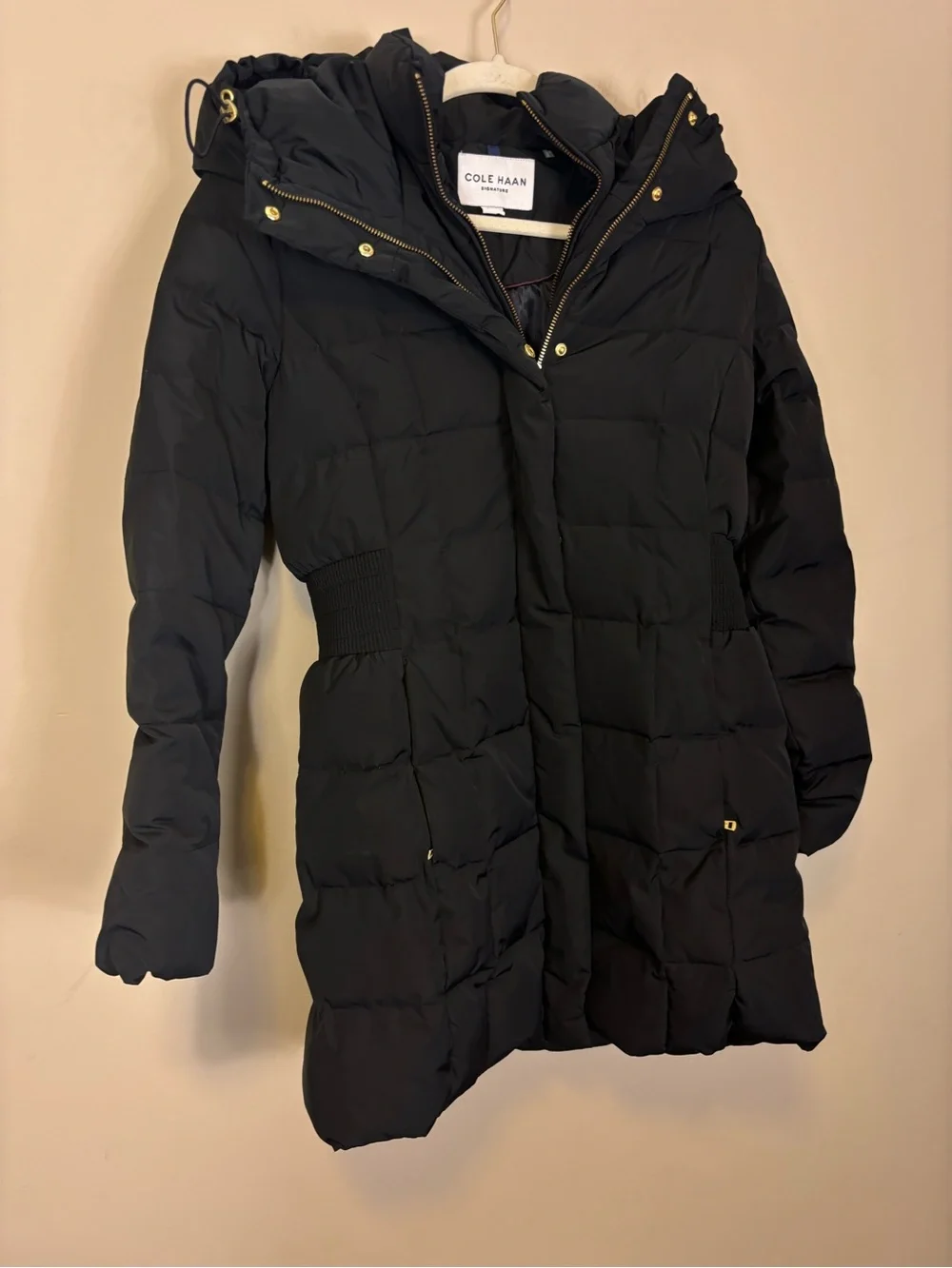 Cole Haan Black Quilted Hooded Puffer Coat with Gold Hardware Women’s Medium